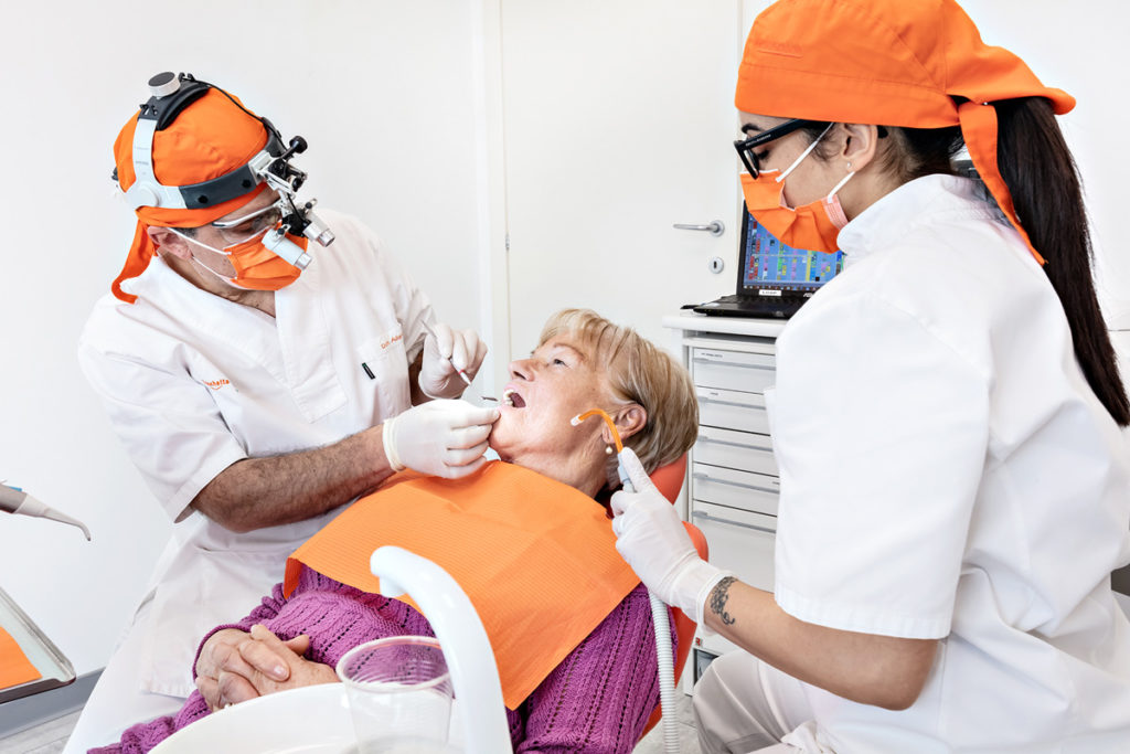 Parodontite - cura dei denti - dentista zanchetta Orbassano Torino